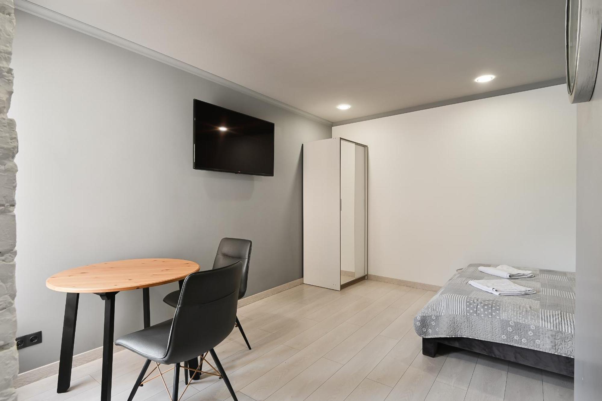 Loft Design Studio Apartment & Free Parking 里加 外观 照片